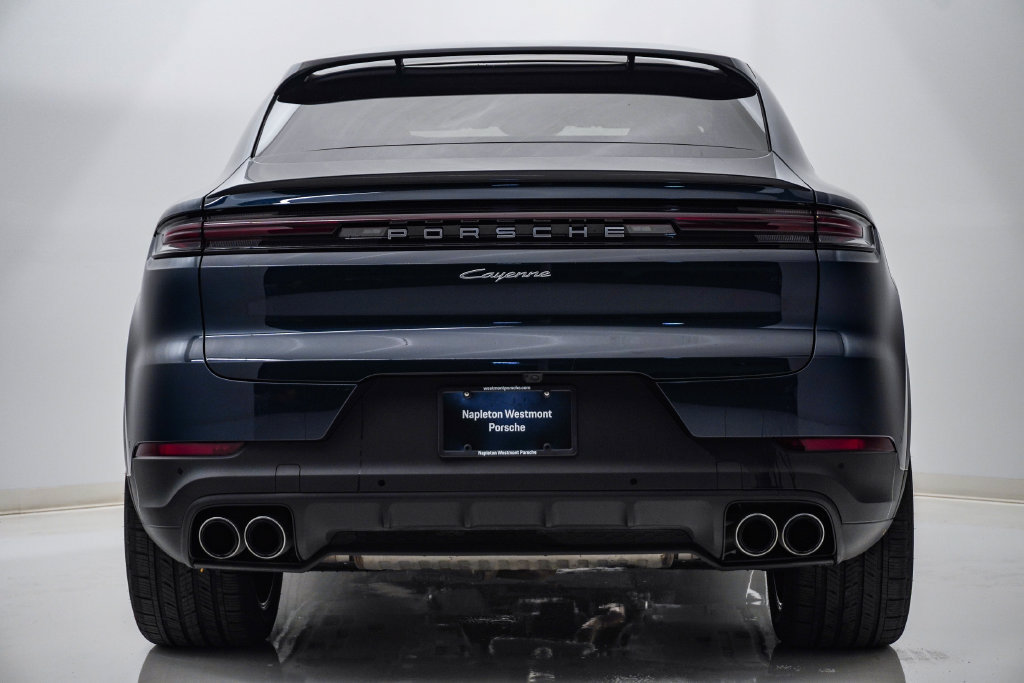 Certified 2026 Porsche Cayenne Coupe AWD/4WD image 10
