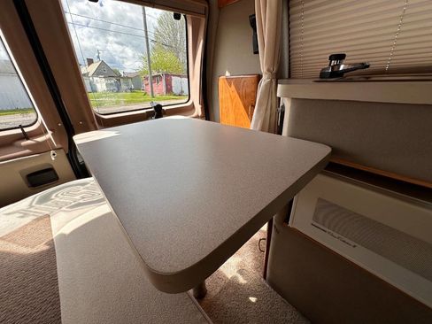 Used 1994 Ford E-150 and Econoline 150 RWD image 11