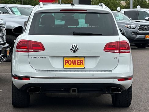 Used 2015 Volkswagen Touareg VR6 AWD/4WD image 5