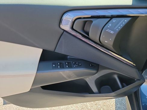 New 2025 BMW X3 xDrive30i w/ Premium Package image 12