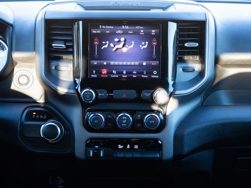 Used 2021 RAM 3500 Tradesman image 17