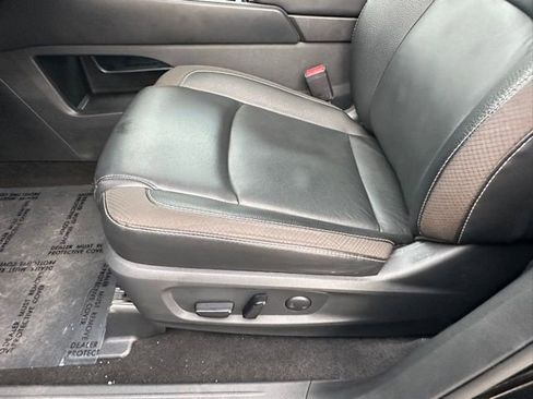 Certified 2023 Nissan Pathfinder SL w/ SL Premium Package image 24