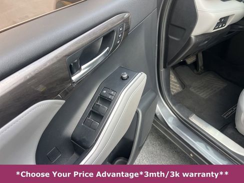 Used 2020 Toyota Highlander Platinum image 42