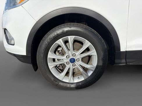 Used 2017 Ford Escape SE image 14