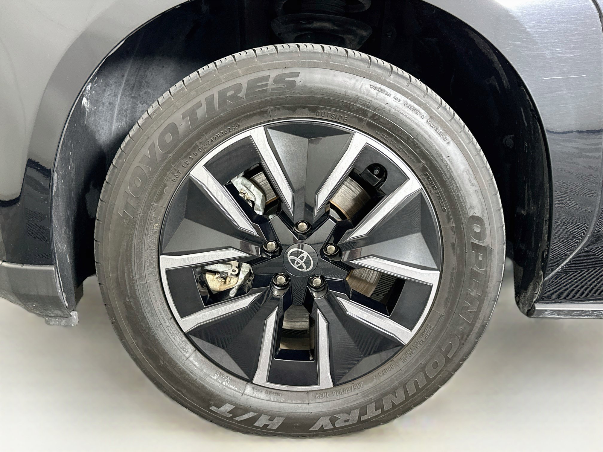 Used 2026 Toyota bZ AWD/4WD image 11