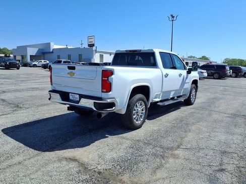 Used 2025 Chevrolet Silverado 2500 LTZ w/ LTZ Premium Package AWD/4WD image 24