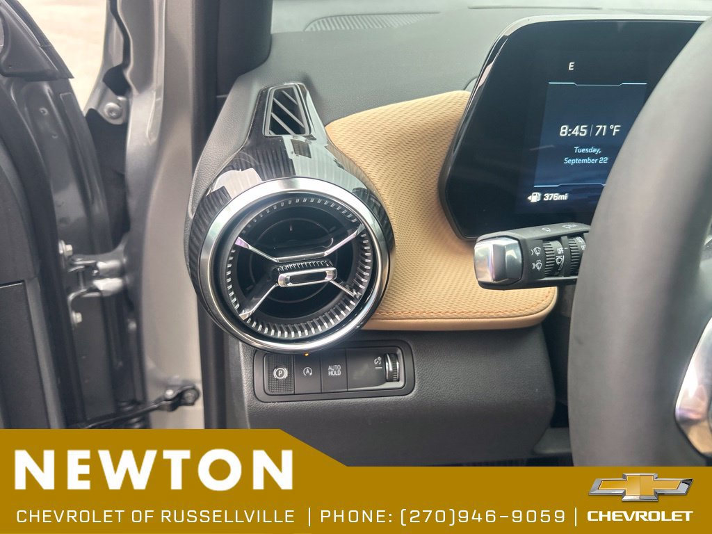 New 2027 Chevrolet Equinox ACTIV w/ Convenience Package III FWD image 7