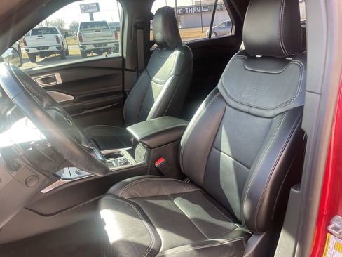 Used 2020 Ford Explorer ST w/ ST Street Pack image 46