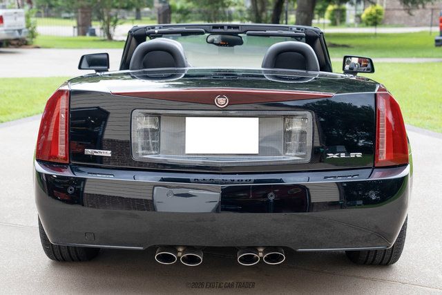 Used 2006 Cadillac XLR RWD image 7