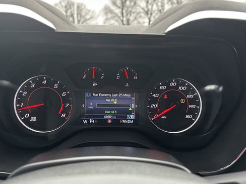 Used 2020 Chevrolet Camaro LT image 22