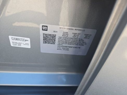 Used 2025 Chevrolet Malibu LT FWD image 29