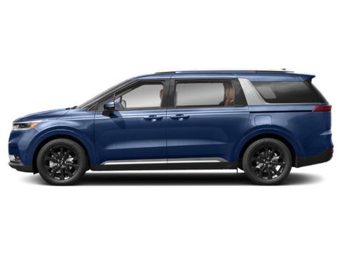 Used 2023 Kia Carnival SX FWD image 3