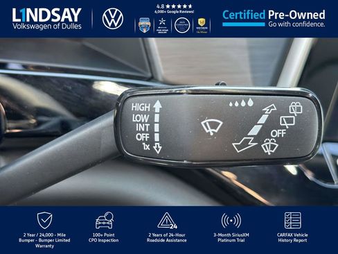 Used 2025 Volkswagen Atlas Cross Sport SE image 23