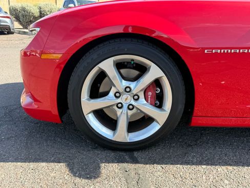Used 2015 Chevrolet Camaro SS w/ RS Package RWD image 6