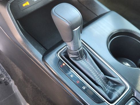 Certified 2024 Honda Civic Sport image 12