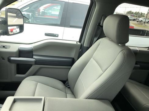 Used 2020 Ford F250 XLT w/ XLT Premium Package image 20