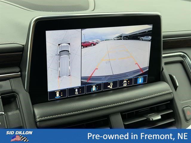 Used 2021 Chevrolet Suburban Premier w/ Premium Package AWD/4WD image 12