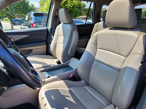 Used 2022 Honda Pilot EX-L image 7