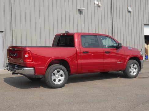 New 2026 RAM 1500 Big Horn AWD/4WD image 11