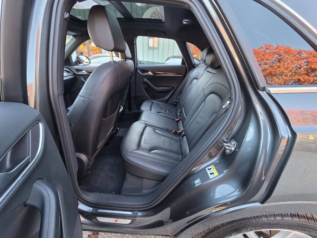 Used 2018 Audi Q3 2.0T Premium Plus AWD/4WD image 15