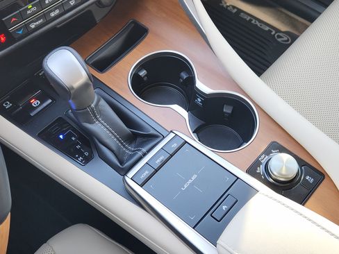 Certified 2022 Lexus RX 350 Premium image 24