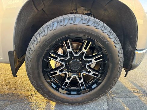 Used 2021 Chevrolet Silverado 1500 LTZ w/ Safety Package II image 28