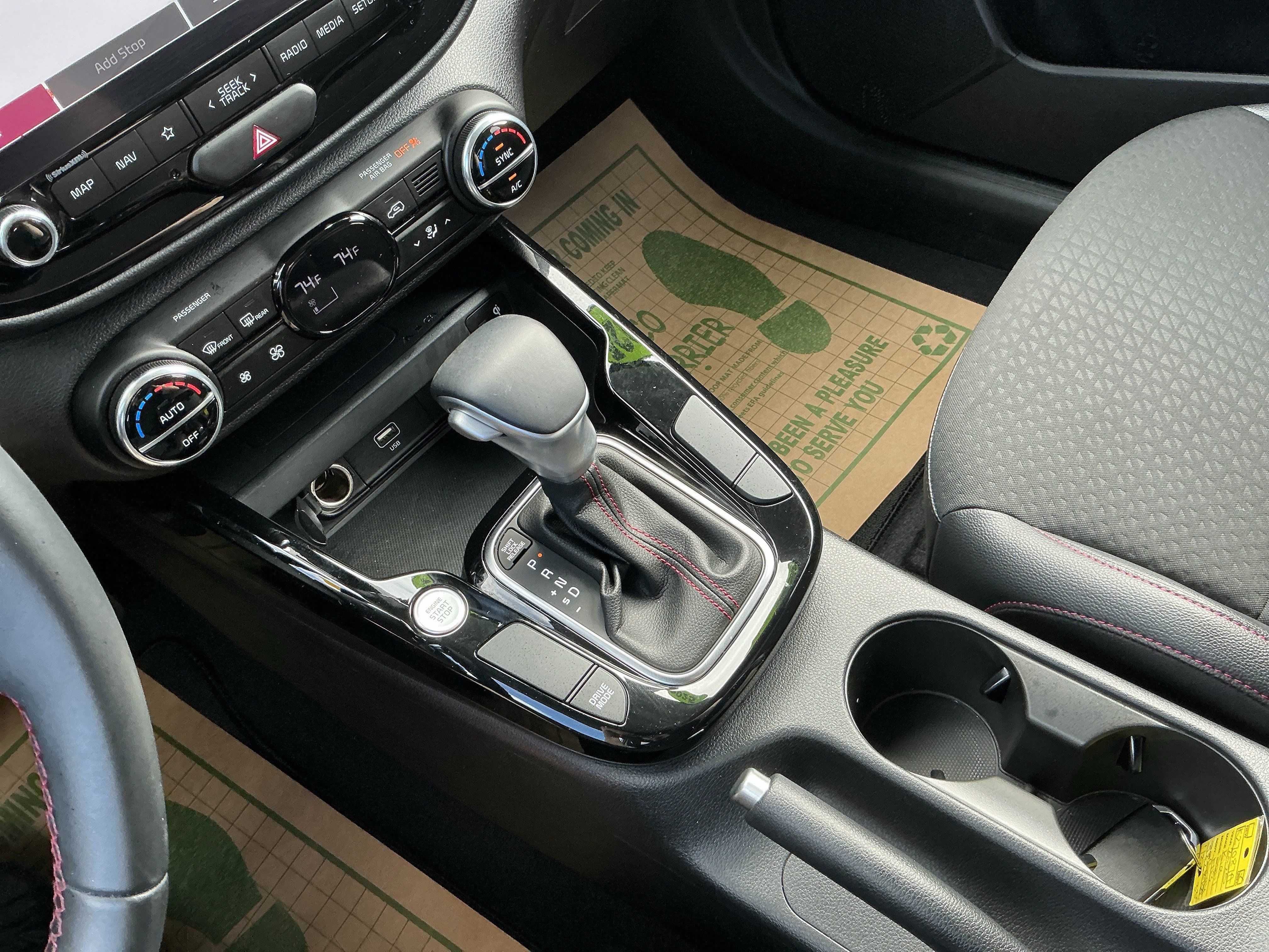 Certified 2025 Kia Soul GT-Line FWD image 25