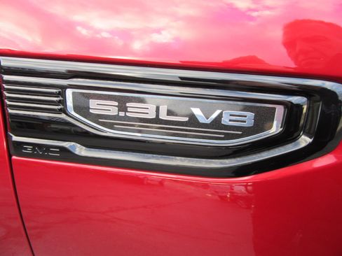 Used 2023 GMC Sierra 1500 Elevation w/ Elevation Premium Package image 16