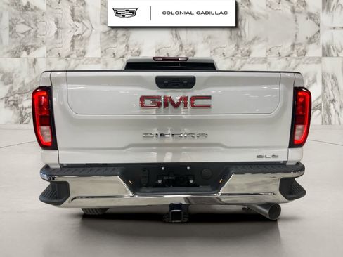 Used 2024 GMC Sierra 2500 SLE w/ SLE Convenience Package image 4