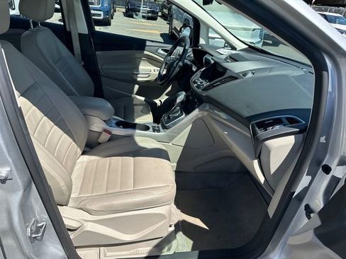 Used 2013 Ford C-MAX SEL FWD image 19