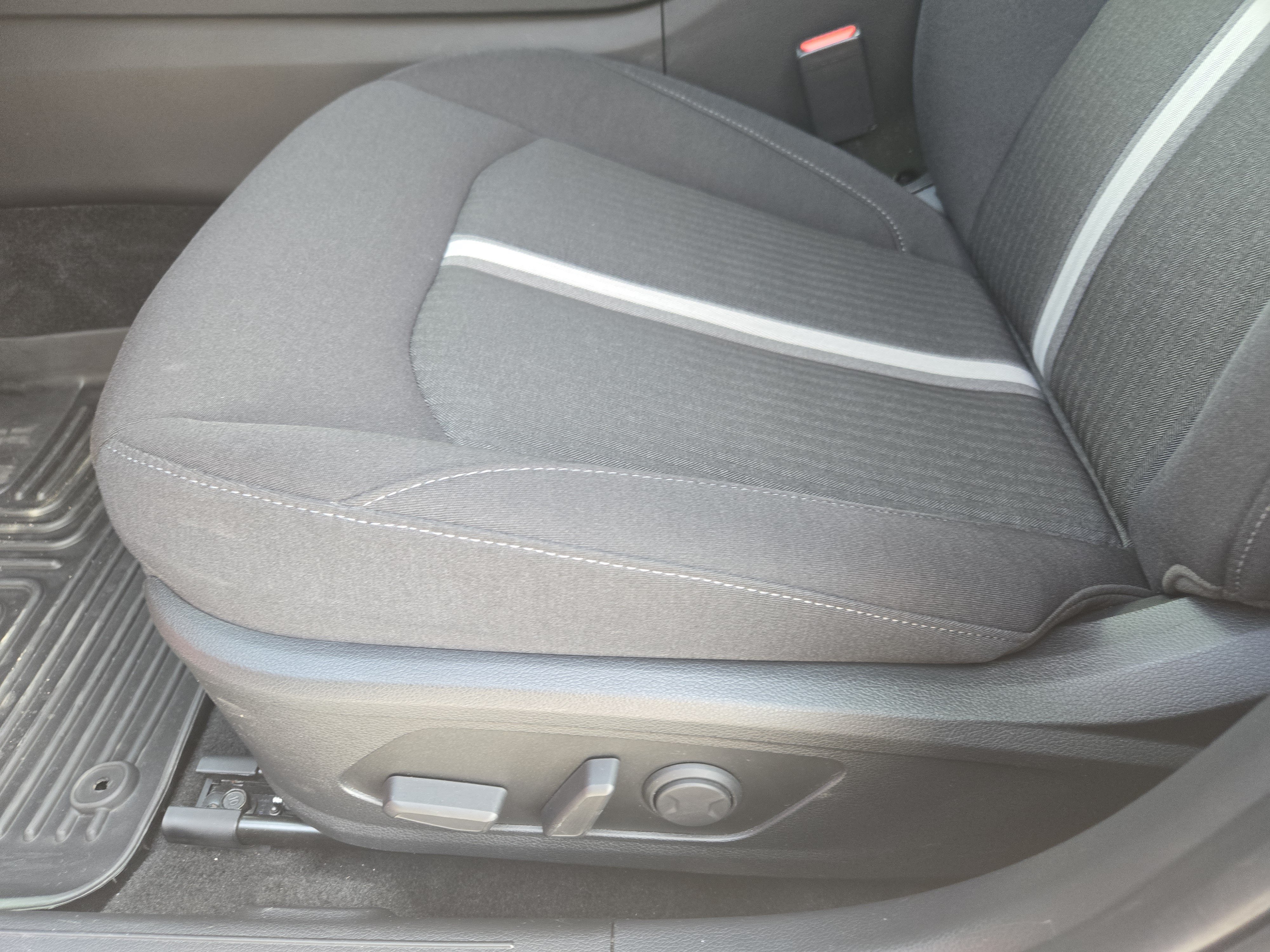 Used 2024 Hyundai Sonata SEL w/ Convenience Package FWD image 25