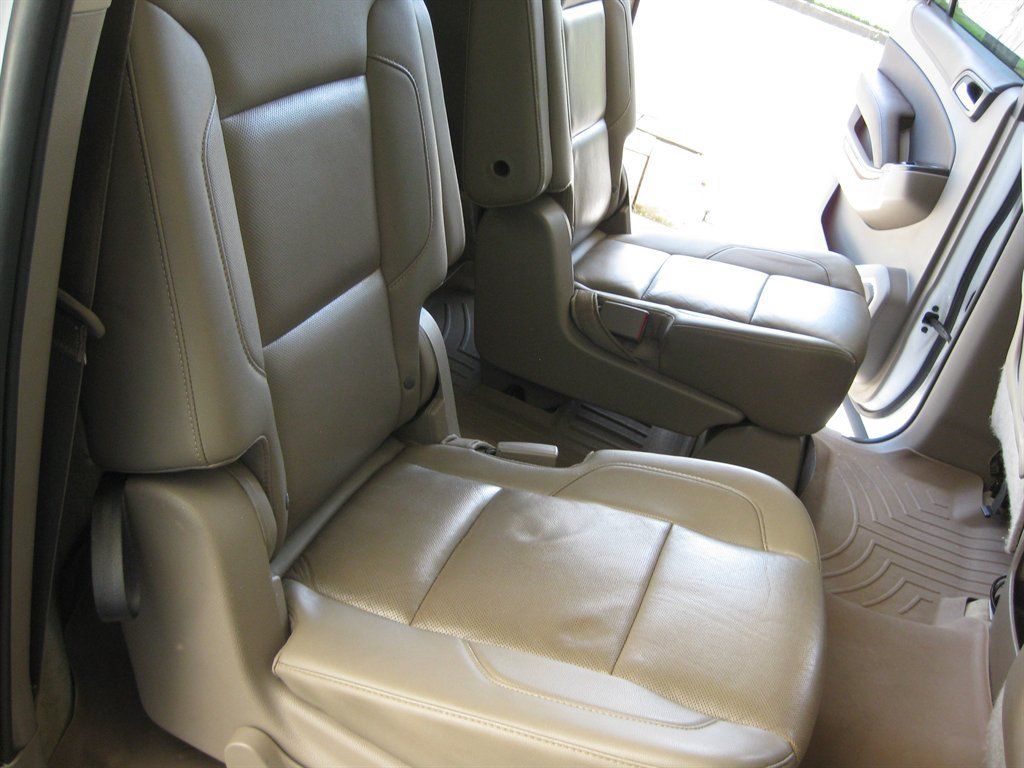 Used 2015 Chevrolet Suburban LTZ w/ Max Trailering Package AWD/4WD image 46