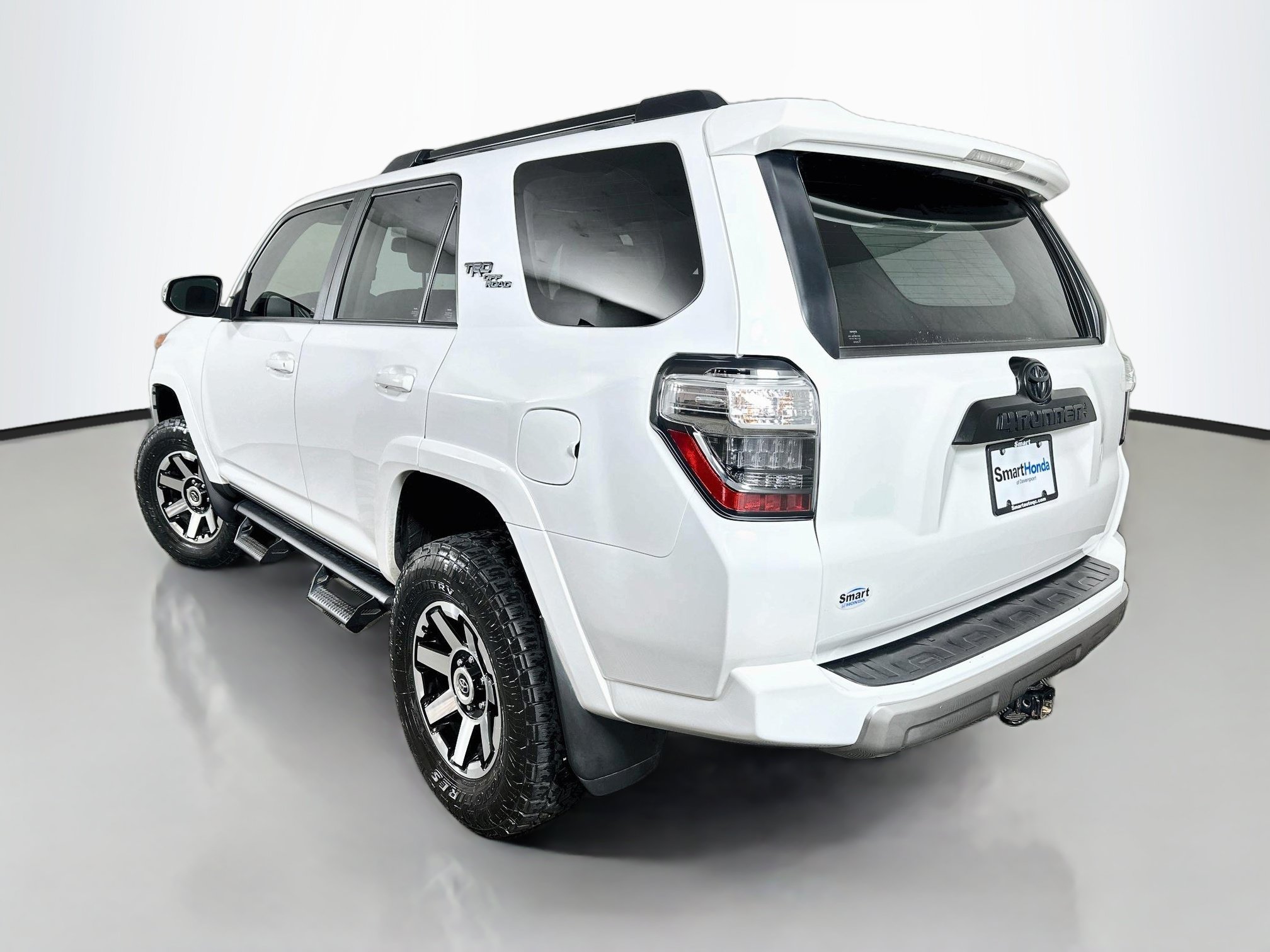 Used 2023 Toyota 4Runner TRD Off-Road Premium w/ Moonroof Package AWD/4WD image 5