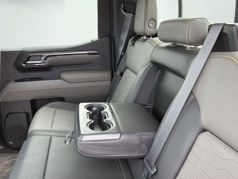 Used 2022 Chevrolet Silverado 1500 ZR2 AWD/4WD image 27