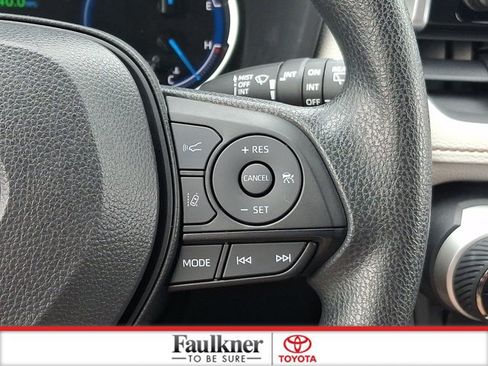 Certified 2025 Toyota RAV4 XLE AWD/4WD image 21