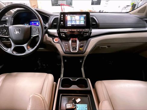 Used 2024 Honda Odyssey EX-L image 15