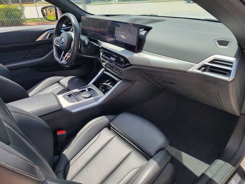 Used 2026 BMW 430i Convertible RWD image 11