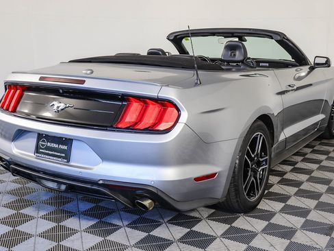 Used 2022 Ford Mustang Premium image 8