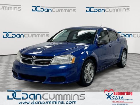 Used 2013 Dodge Avenger SE image 1
