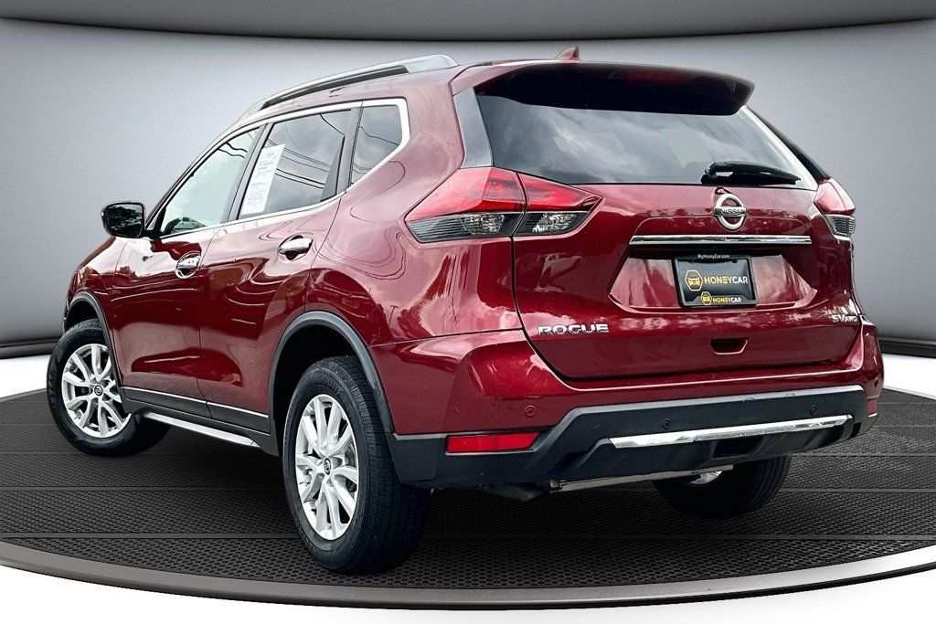 Used 2020 Nissan Rogue SV AWD/4WD image 4