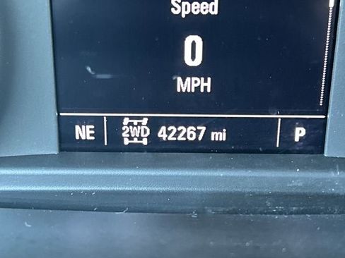 Used 2021 Chevrolet Silverado 1500 Custom Trail Boss image 22