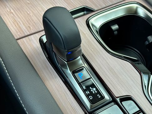 New 2026 Lexus RX 450h AWD w/ Convenience Package image 24