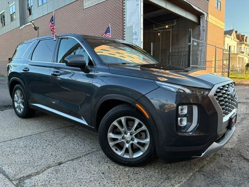 Used 2020 Hyundai Palisade SE AWD/4WD image 3
