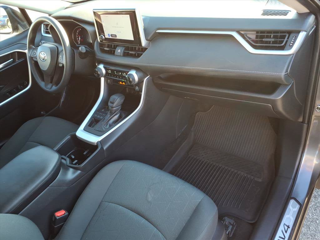 Used 2023 Toyota RAV4 XLE w/ Convenience Package AWD/4WD image 18