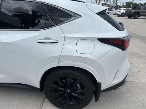 Used 2025 Lexus NX 350 F Sport AWD/4WD image 10