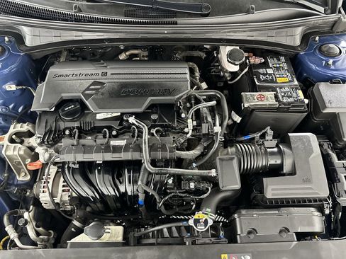 Used 2023 Hyundai Elantra SEL w/ Convenience Package image 28