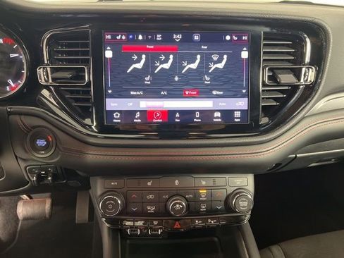 Used 2023 Dodge Durango GT image 21