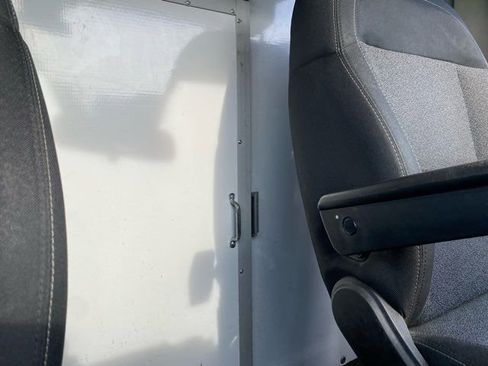 Used 2017 RAM ProMaster 3500 w/ Premium Appearance Group FWD image 18