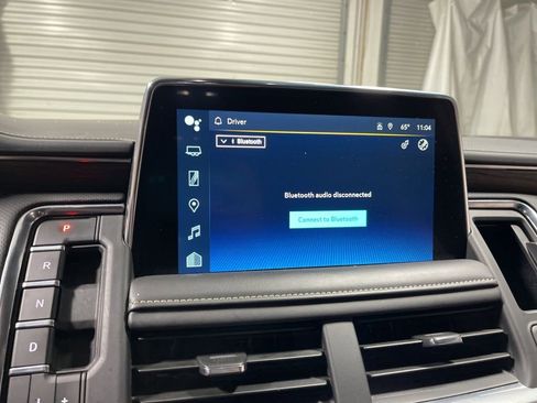 Used 2024 Chevrolet Suburban Premier image 36