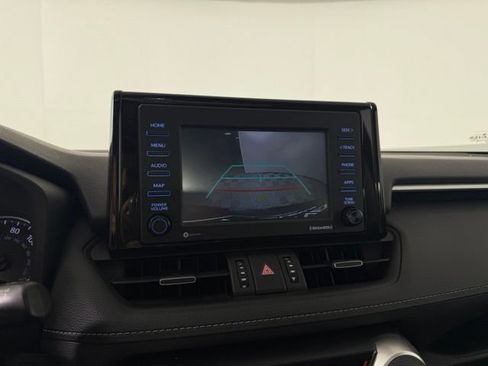 Used 2021 Toyota RAV4 XLE Premium FWD image 27